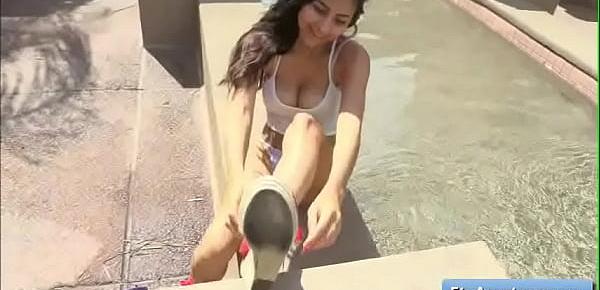 trendsSexy natural big tit amateur brunette Nina finger fuck her juicy pussy by the pool